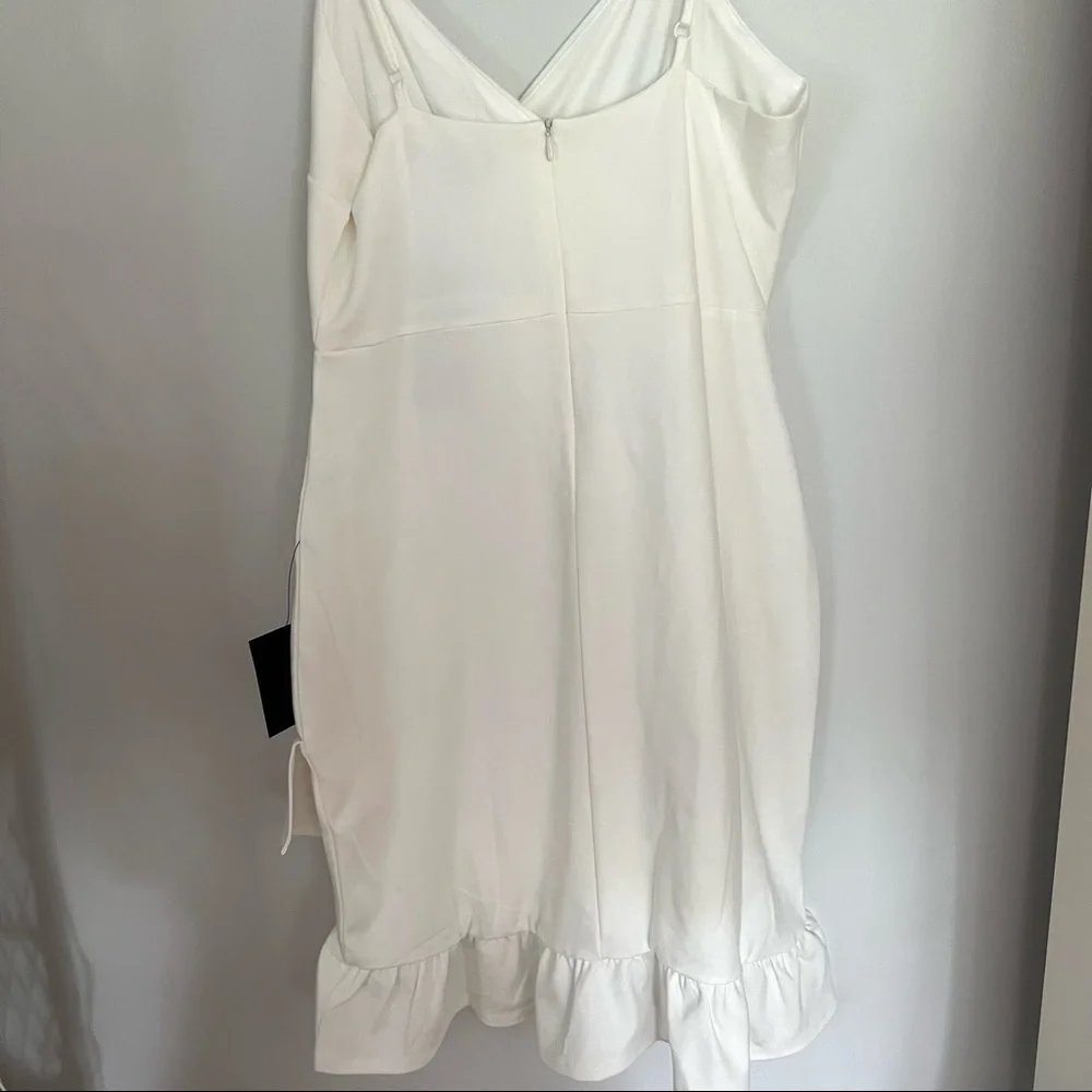 🌸NEW Lulu’s Sealed With A Kiss Dress - Picture 9 of 14